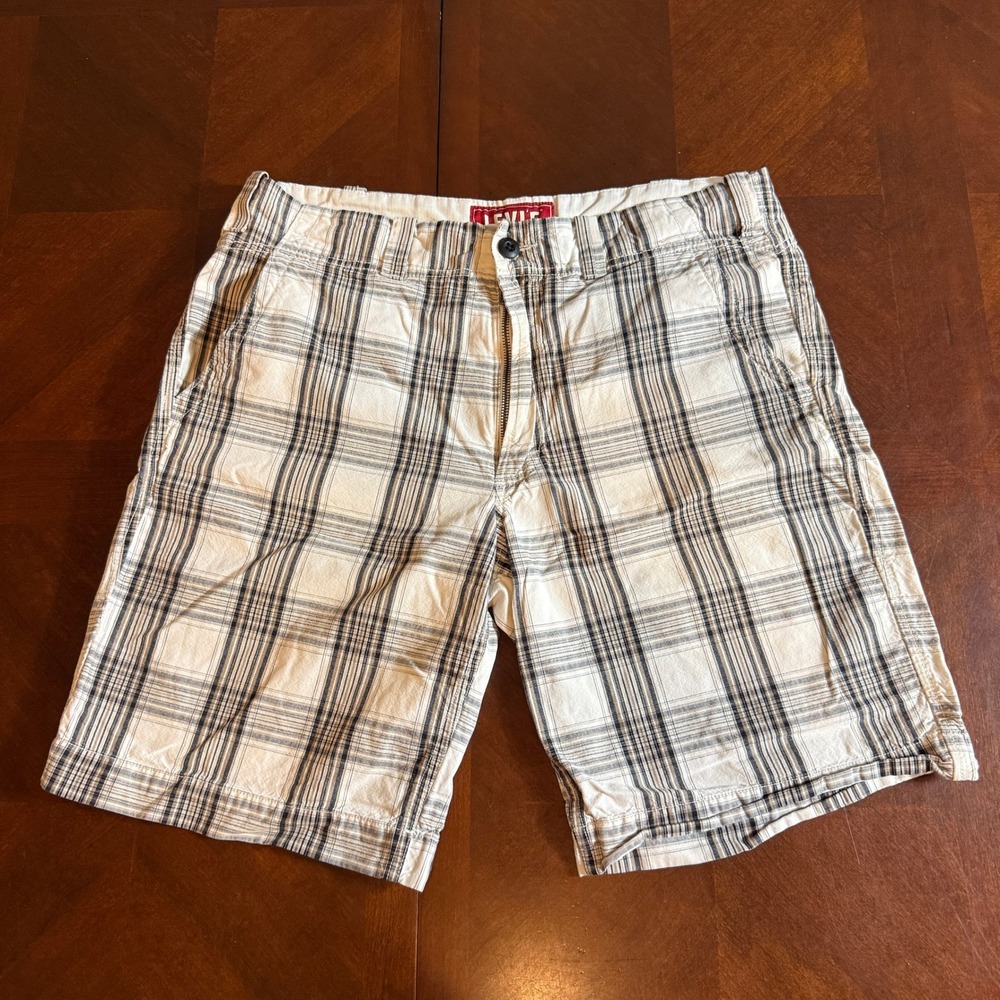 Levi's Seaside Flat Front Shorts Mens W36 White Black Tan Plaid